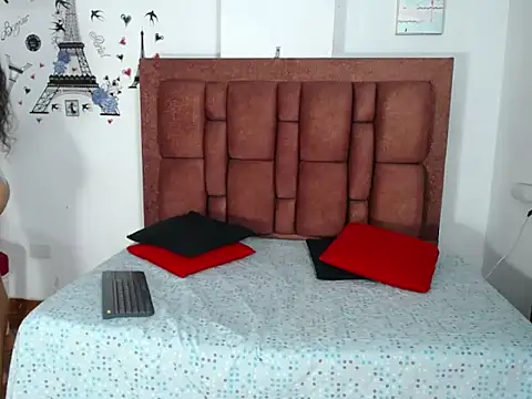 Snapshot of vchelsietaylorper chatting on 11/09/25, 07:18 vchelsietaylorper online show from 11/09/25, 07:18