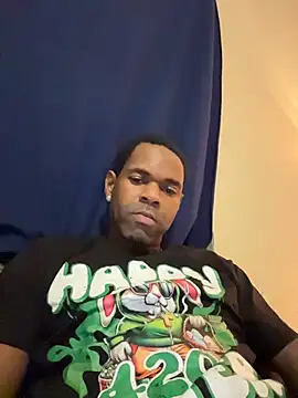 CrookedBeaut online show from 12/05/25, 03:16