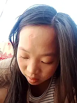 Yumiik2kk online show from 11/30/25, 06:36