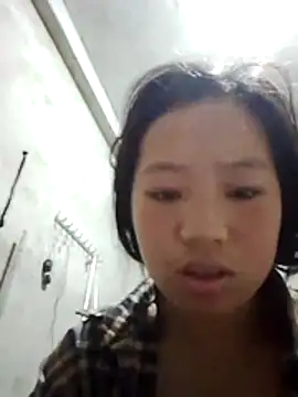 Yumiik2kk online show from 12/03/25, 09:03