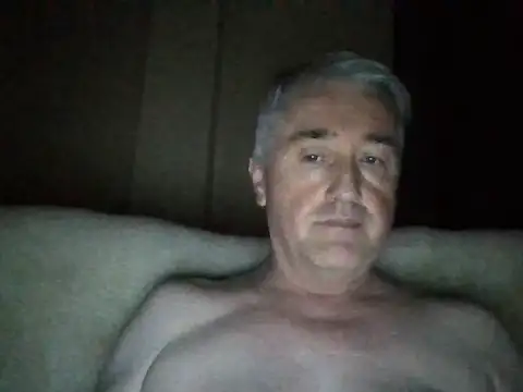 Snapshot of Cumlover5534 chatting on 03/15/26, 07:15 Cumlover5534 online show from 03/15/26, 07:15