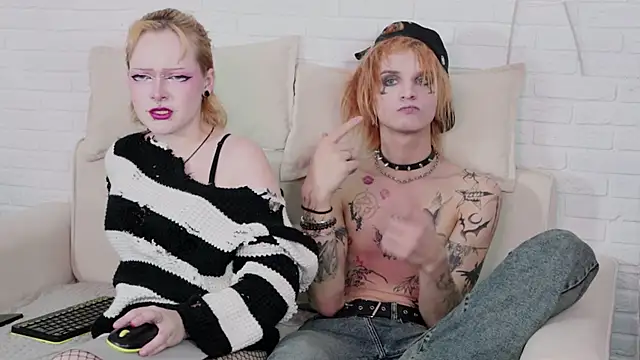 NicoleHottiee online show from 11/10/25, 11:10