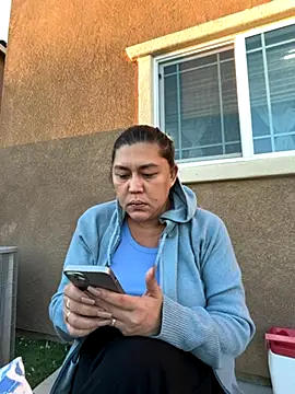 SweetAmbelicious online show from 11/10/25, 02:33