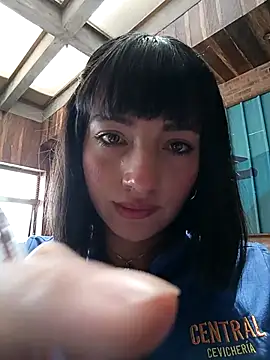 Luna juicy online show from 11/23/25, 04:17