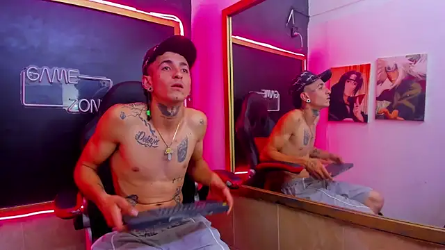 Snapshot of naider_1 chatting on 11/08/25, 05:33 naider 1 online show from 11/08/25, 05:33