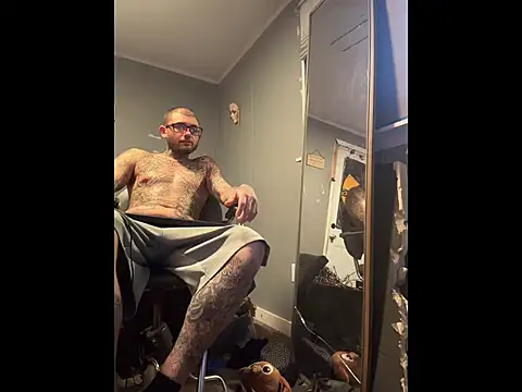 trickydickydaddy online show from 04/18/26, 11:34