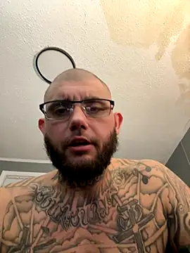 trickydickydaddy online show from 11/22/25, 12:54