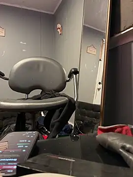 trickydickydaddy online show from 04/12/26, 06:44