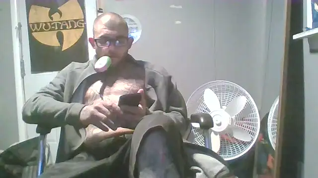 trickydickydaddy online show from 04/08/26, 05:53