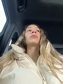 SashaCatt online show from 02/16/26, 08:13