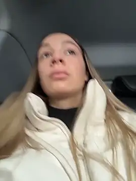 SashaCatt online show from 02/09/26, 08:56