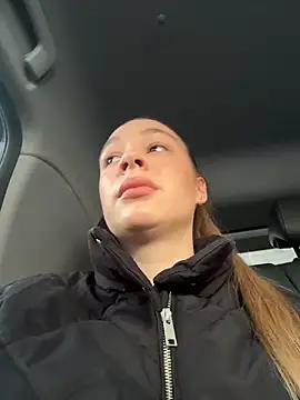 SashaCatt online show from 03/11/26, 08:19