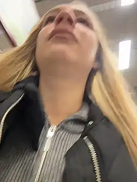 SashaCatt online show from 04/20/26, 08:28