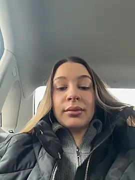 SashaCatt online show from 03/25/26, 09:08