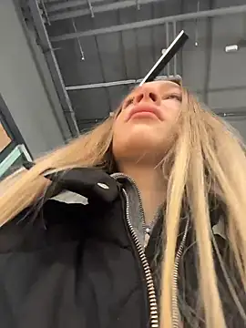 SashaCatt online show from 03/09/26, 09:13