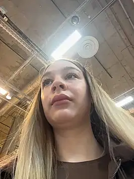 SashaCatt online show from 04/02/26, 08:21