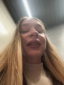 SashaCatt online show from 03/15/26, 08:32