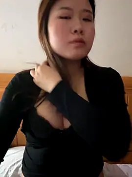 xoxo7799 online show from 11/26/25, 05:13