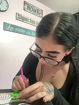 SCARLETT INK  online show from 05/08/26, 11:58