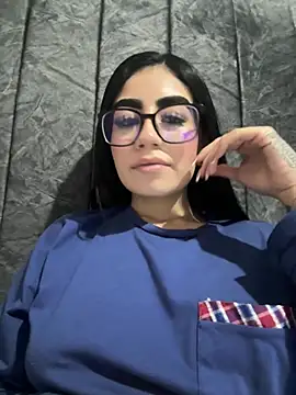 Snapshot of SCARLETT_INK_ chatting on 06/14/26, 03:30 SCARLETT INK online show from 06/14/26, 03:30