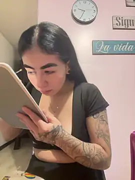 SCARLETT INK  online show from 04/08/26, 02:35