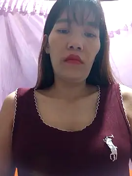 Hini68 online show from 11/18/25, 01:43