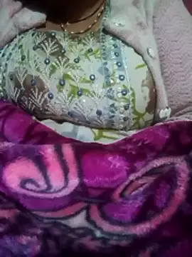 aaruna hot83 online show from 01/08/26, 11:00