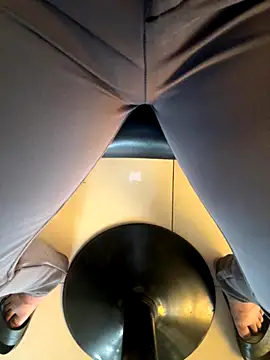 Cubuzinu online show from 12/23/25, 08:13