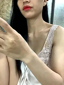 Tiny-122 online show from 12/05/25, 08:46