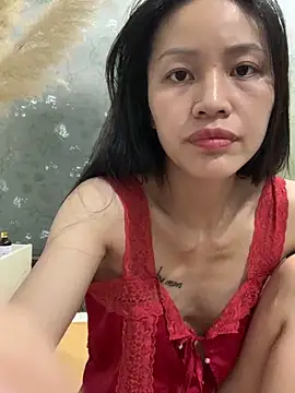 Tiny-122 online show from 11/14/25, 06:22