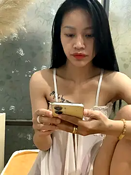 Tiny-122 online show from 11/14/25, 06:17