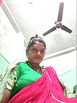 vipmonalisha online show from 12/18/25, 02:27