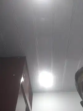 HotLatinoX online show from 11/08/25, 10:30