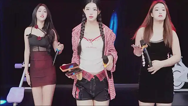 HHH-777 online show from 04/12/26, 04:32