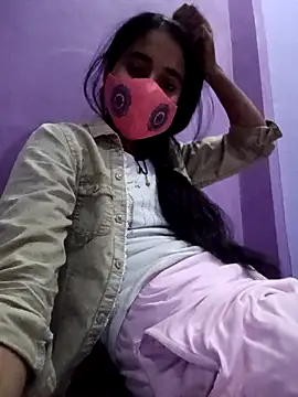 Snapshot of Raatki_Pari chatting on 11/08/25, 06:11 Raatki Pari online show from 11/08/25, 06:11