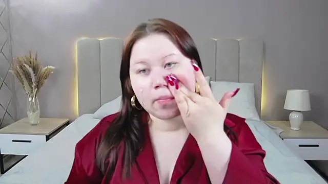 Snapshot of EvaNova_ chatting on 03/04/26, 06:10 EvaNova online show from 03/04/26, 06:10