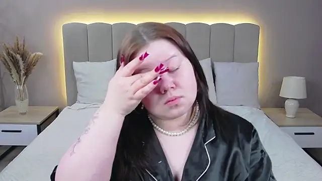 EvaNova  online show from 03/10/26, 04:38