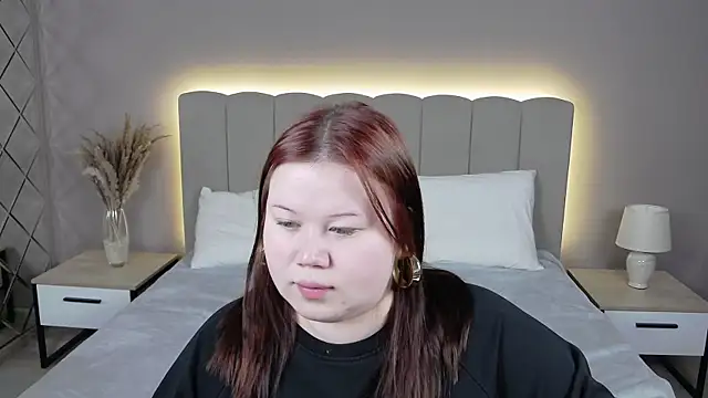 EvaNova  online show from 04/17/26, 06:38