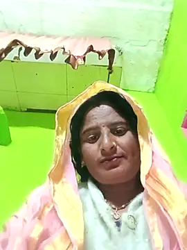 Quin love143 online show from 11/11/25, 11:09