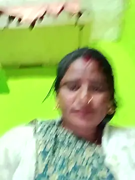 Quin love143 online show from 11/22/25, 10:52