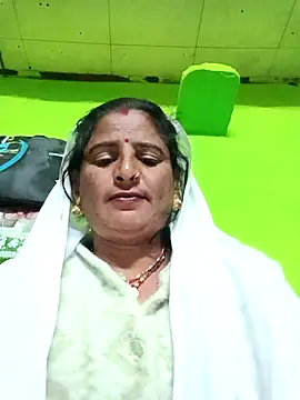 Quin love143 online show from 11/18/25, 10:45