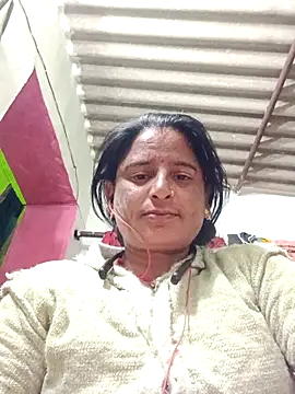 Quin love143 online show from 12/21/25, 12:13