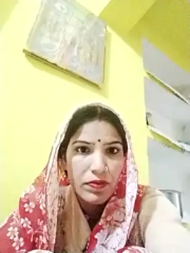 Maya mohni online show from 11/10/25, 01:32