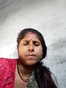 Maya mohni online show from 05/02/26, 02:28
