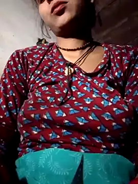 LOVE FI95 online show from 11/10/25, 04:34