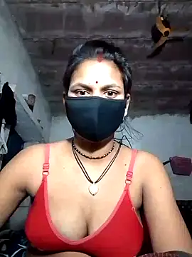 LOVE FI95 online show from 11/12/25, 03:16