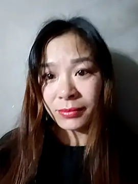 Snapshot of Lyla_john chatting on 12/17/25, 01:16 Lyla john online show from 12/17/25, 01:16