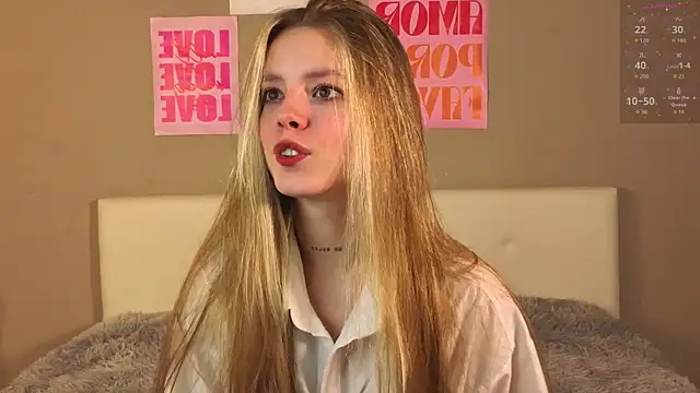 TiffinyMergist online show from 12/14/25, 08:03