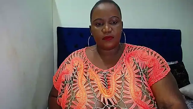 BMWWWXXX online show from 02/13/26, 03:56