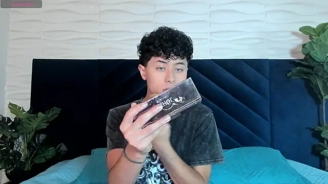 Noah dupont  online show from 01/13/26, 12:09